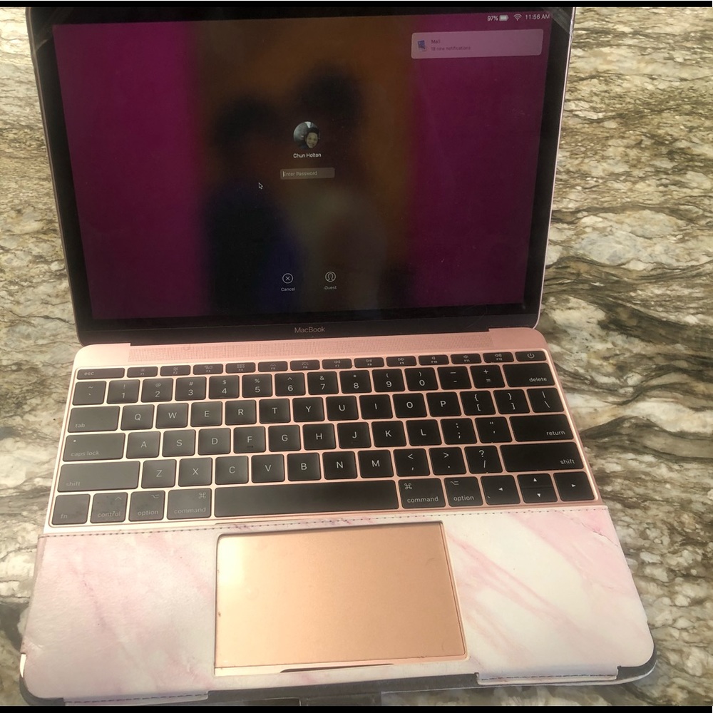 2017 Rose Gold  MacBook ( like new)